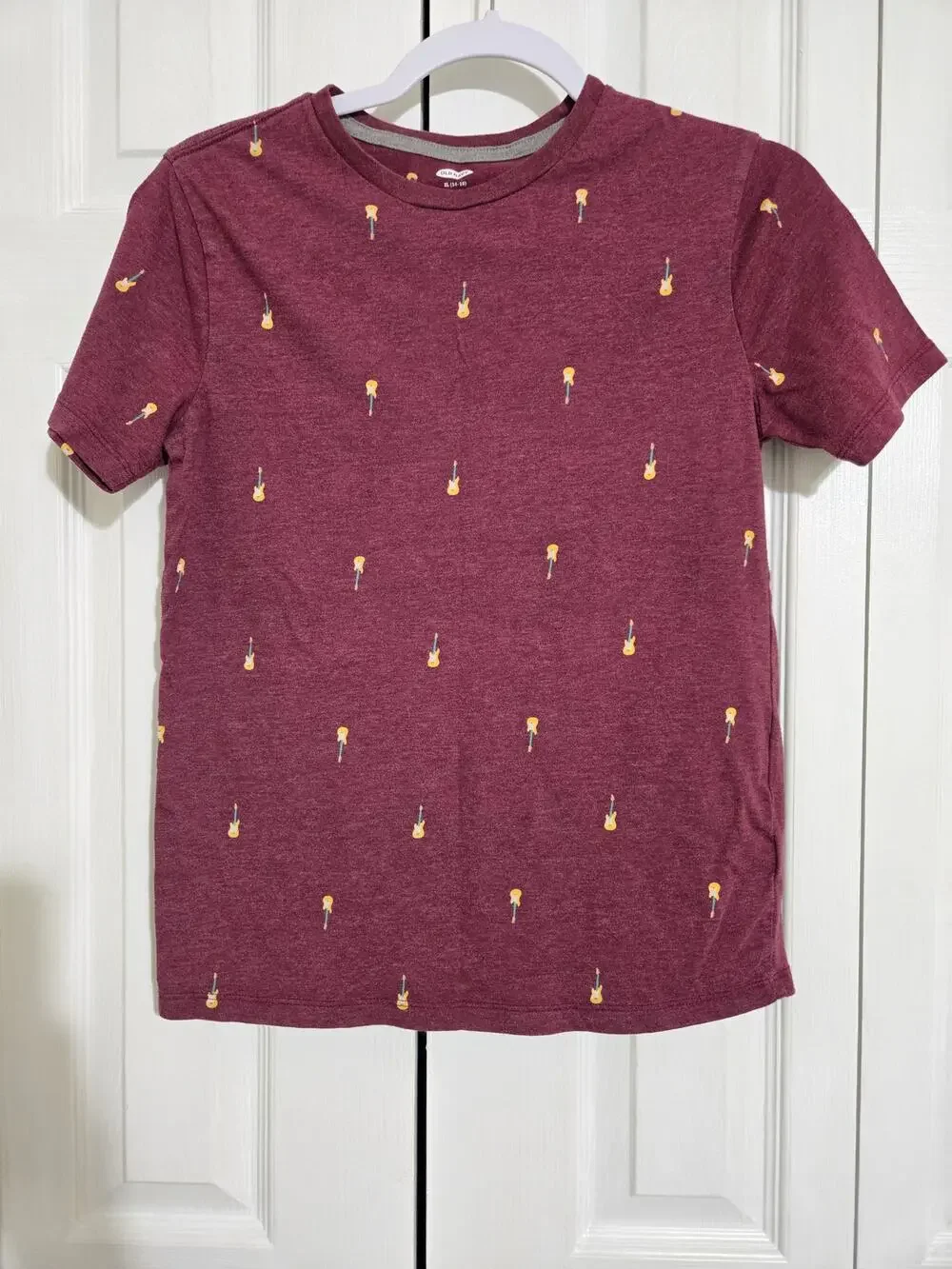 Old navy xl 14-16 youth maroon graphic tshirt